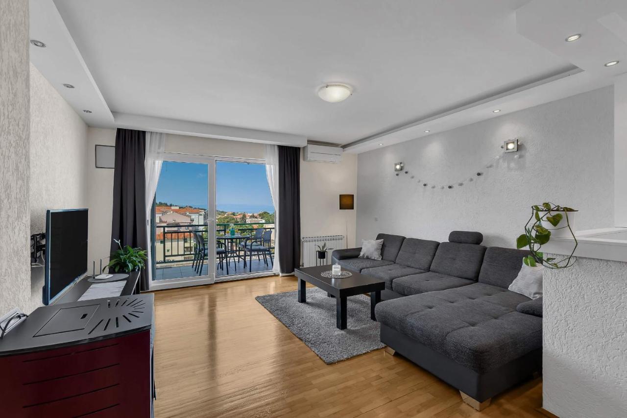Urban Apartment Makarska Buitenkant foto